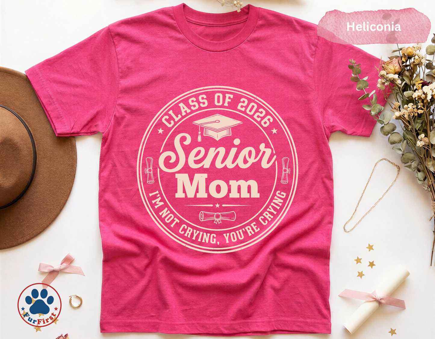 Senior Mom Shirt Class of 2026 — Vintage Badge Graduation Mom Tee, Proud Senior Mom Gift, Funny Mom Shirt