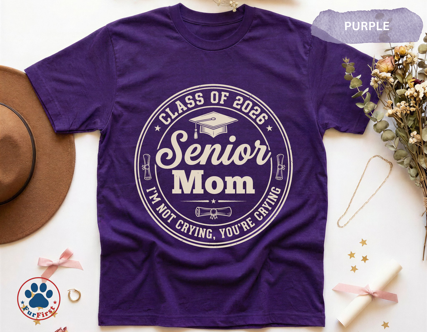 Senior Mom Shirt Class of 2026 — Vintage Badge Graduation Mom Tee, Proud Senior Mom Gift, Funny Mom Shirt