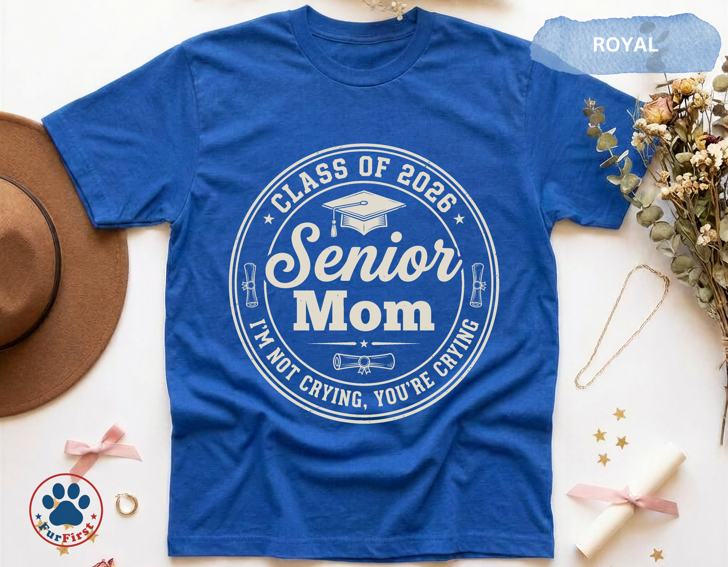 Senior Mom Shirt Class of 2026 — Vintage Badge Graduation Mom Tee, Proud Senior Mom Gift, Funny Mom Shirt